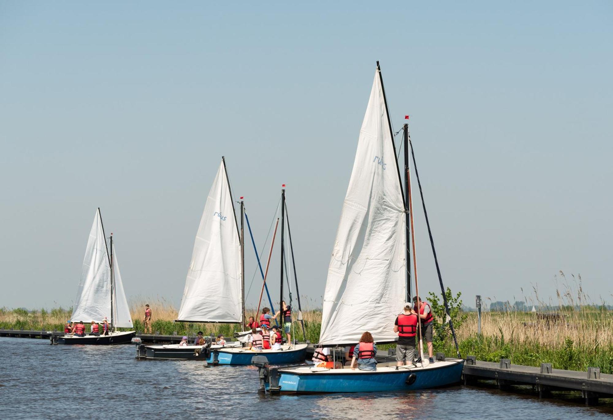 Bed and Breakfast Rufus Aan Het Water Boornzwaag over de Wielen Exterior foto
